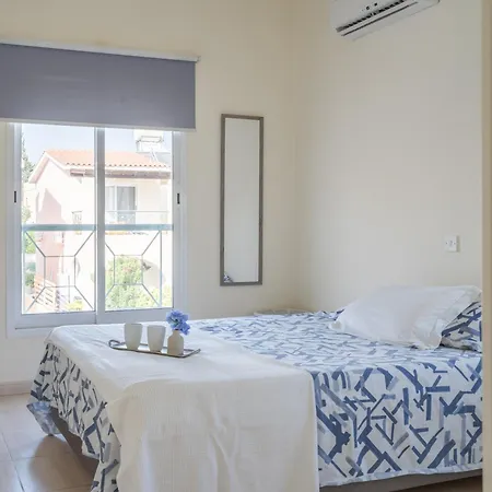 Limnos Gardens Apartamento Paphos