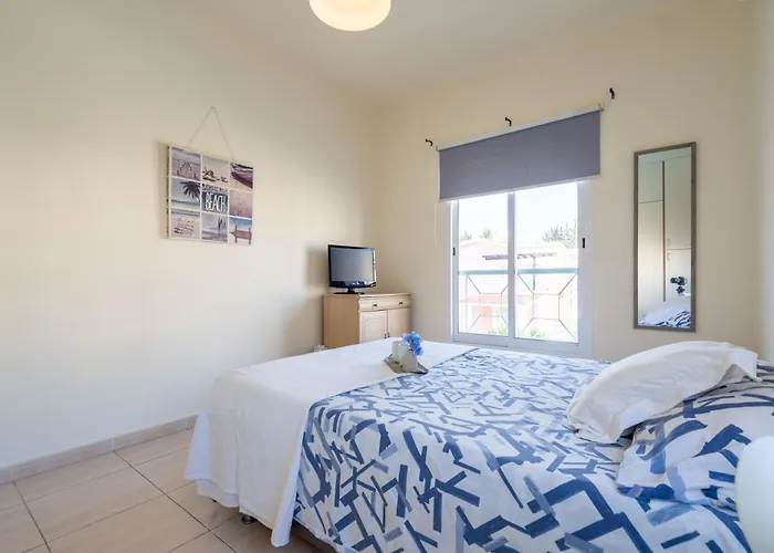 Limnos Gardens Appartement *